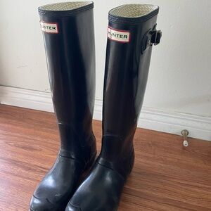 Hunter Black Tall Rain Boots